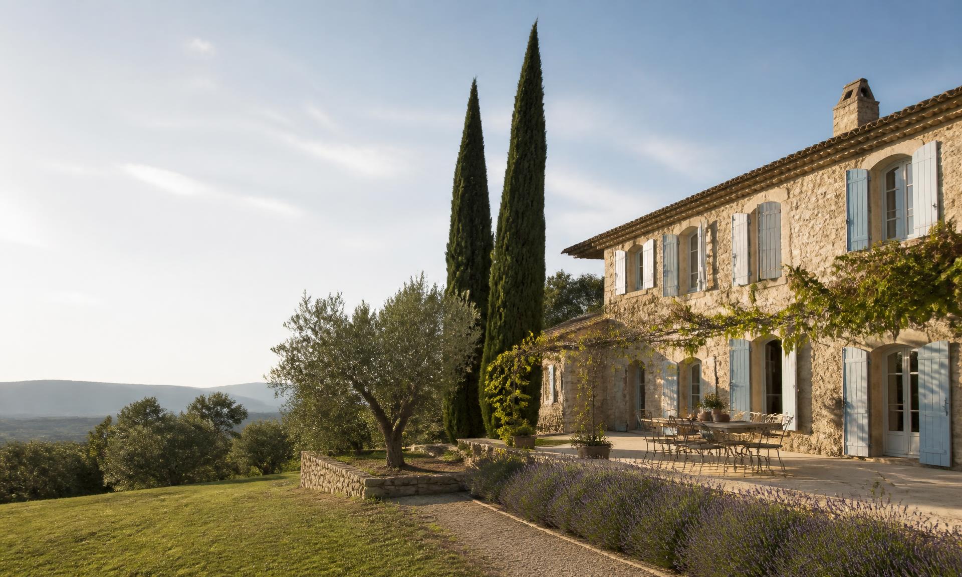 Stone holiday home among olive trees in Provence